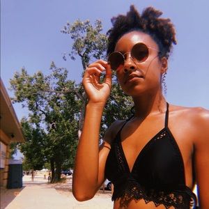 Meet your Posher, Alayna